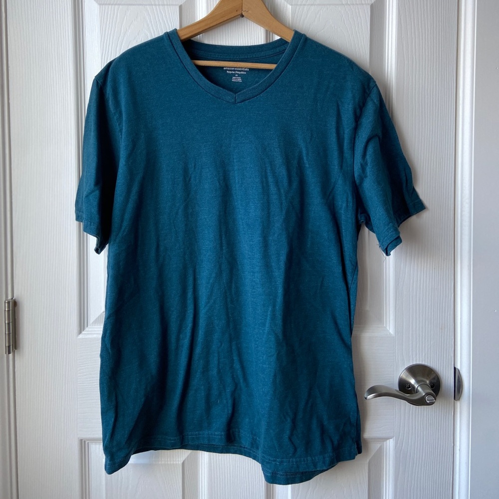 Amazon Essentials Men’s Blue Green T-Shirt